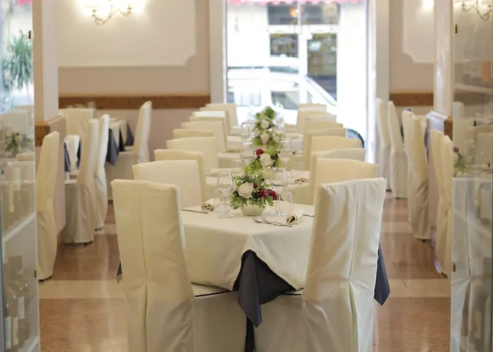 Vergilius Billia 4* Nápoly